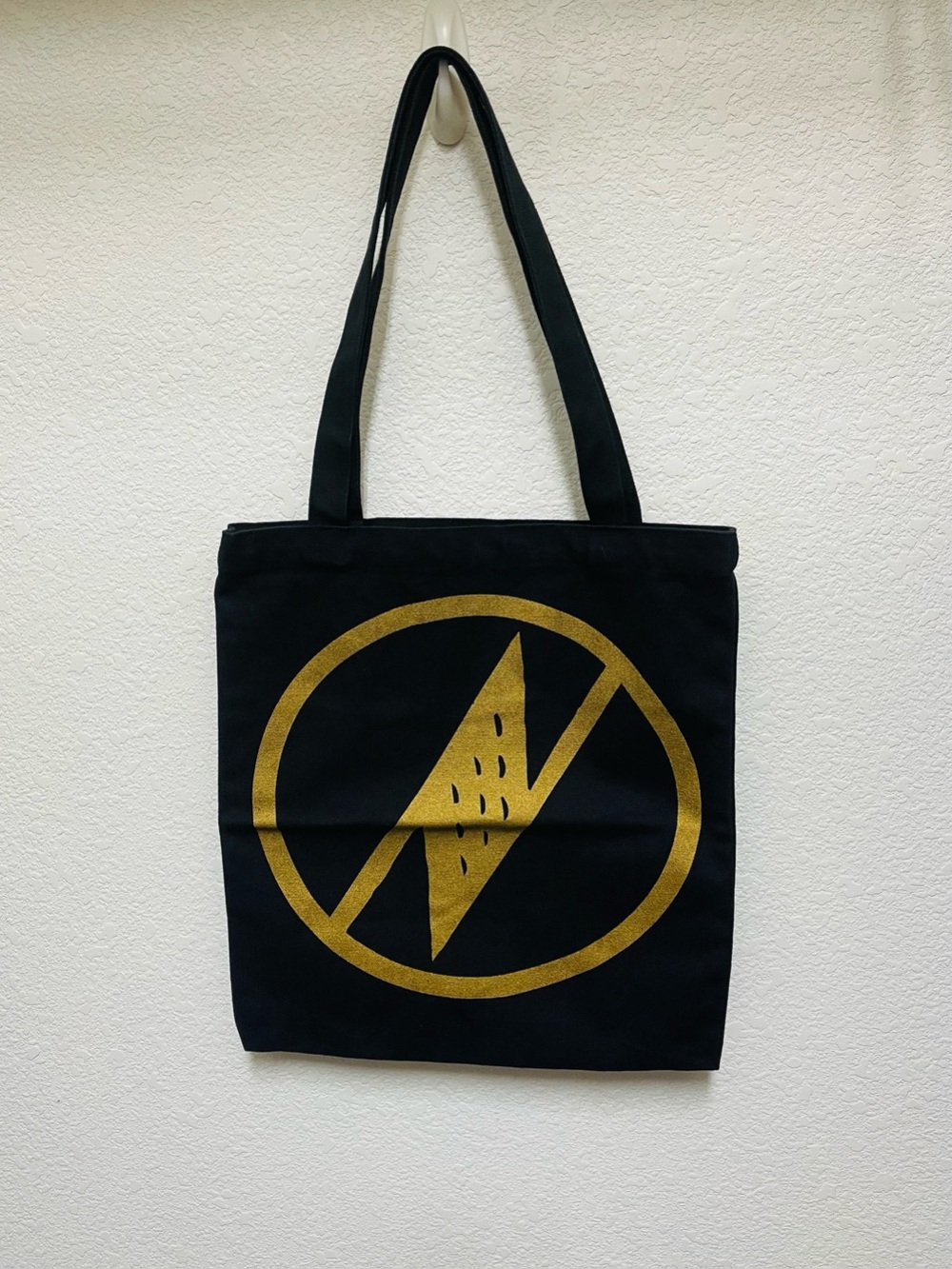 MANAOLA Hawaii Black Novelty Reusable Tote Bag Gold Logo Design 13.5”x15”